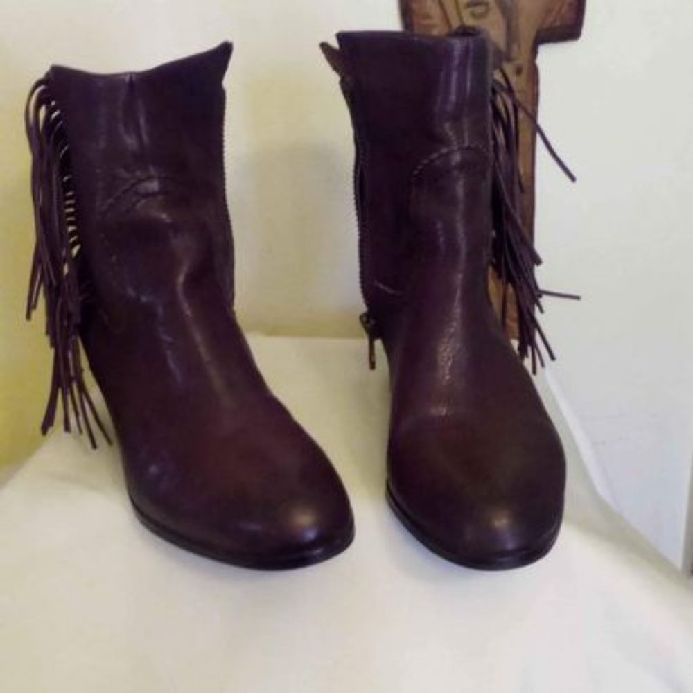 Sam Edelman Louie Brown Fringed Boots 9.5